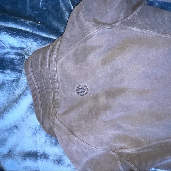 Lululemon Sweater - Picture 4 of 5